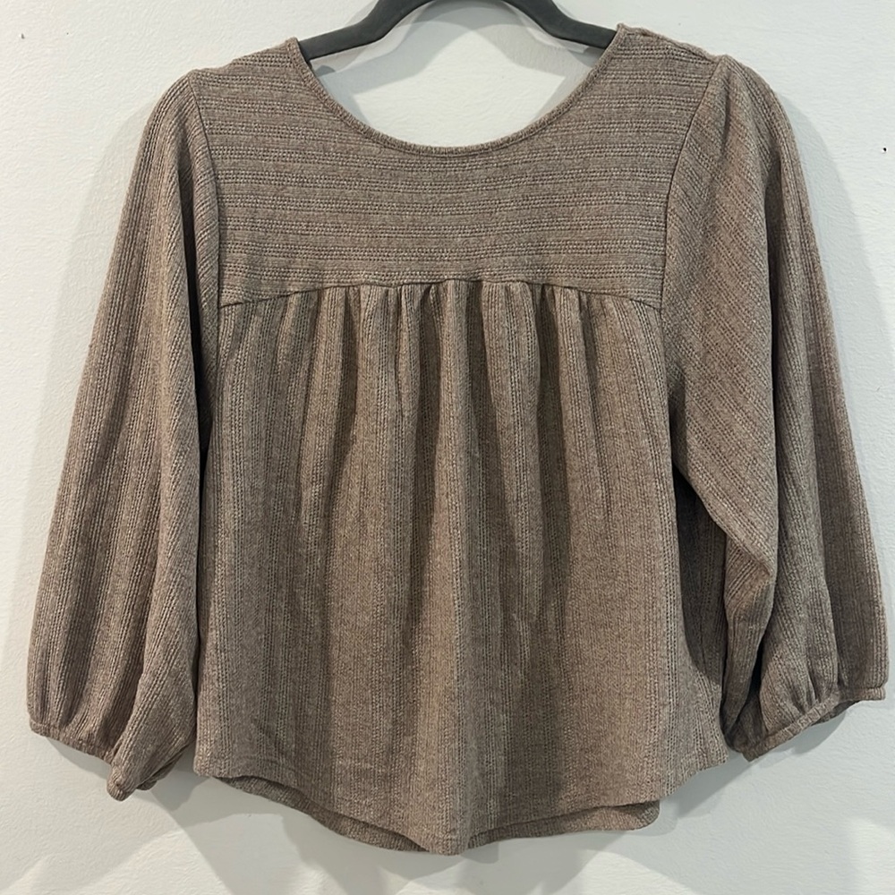 ⭐️ 5/$20⭐️ Gentle Fawn Peplum top